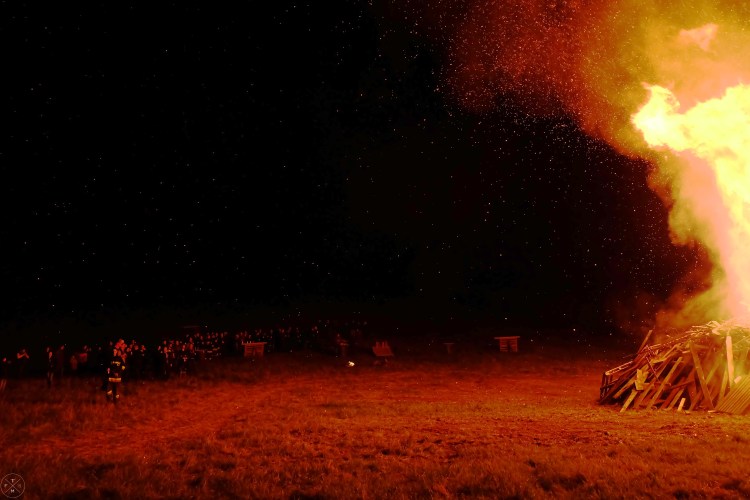 2017_04_18_Osterfeuer9